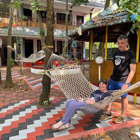 Marari Beach Villas Mararikulam Eksteriør billede
