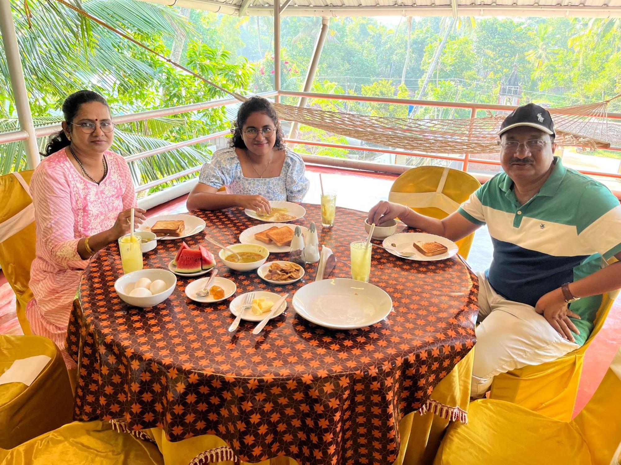 Marari Beach Villas Mararikulam Eksteriør billede