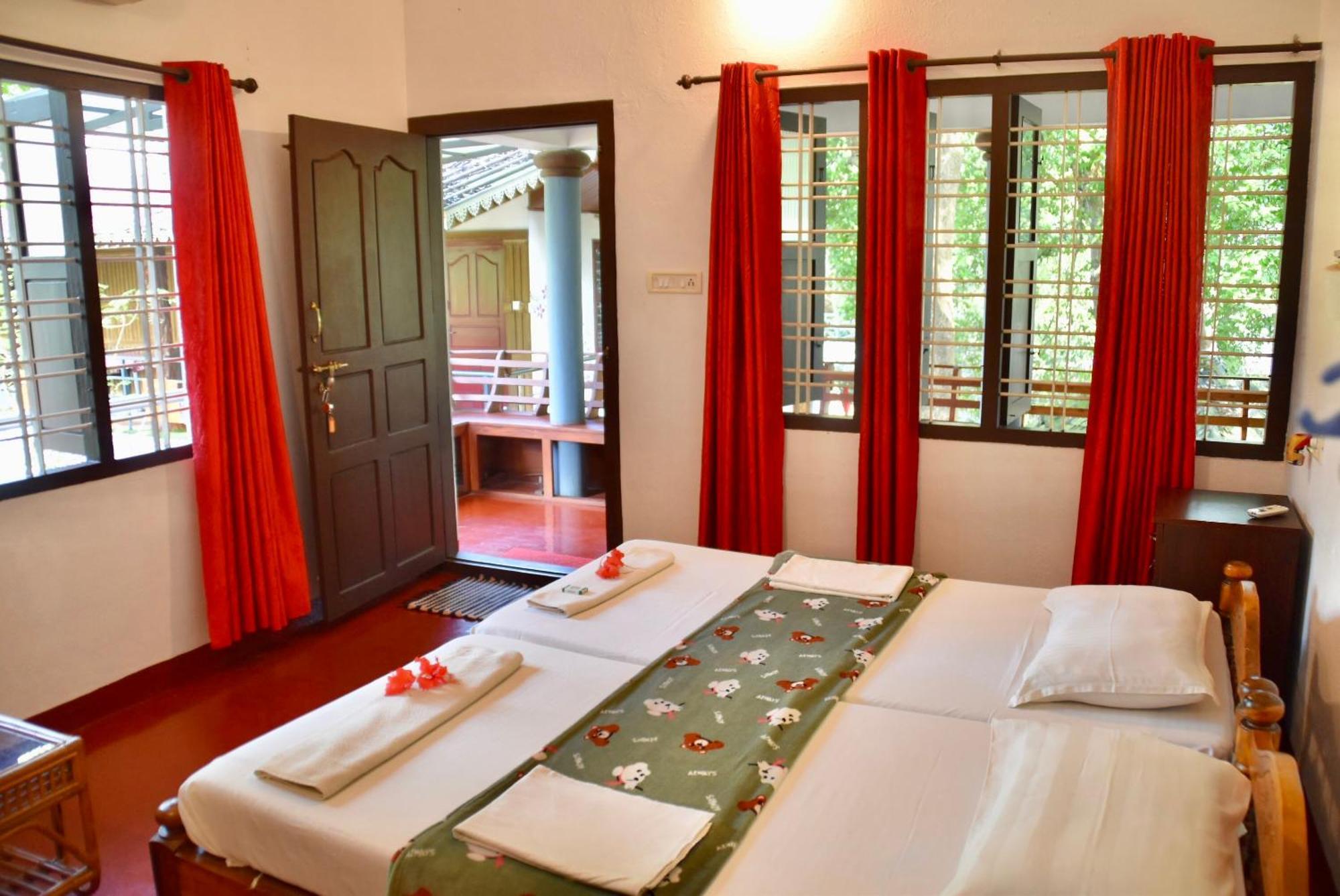 Marari Beach Villas Mararikulam Eksteriør billede